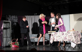 Kobieta_idealna_spektakl (19)